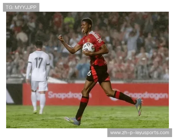 利马面临考验，曼联或被迫冬窗补强后防